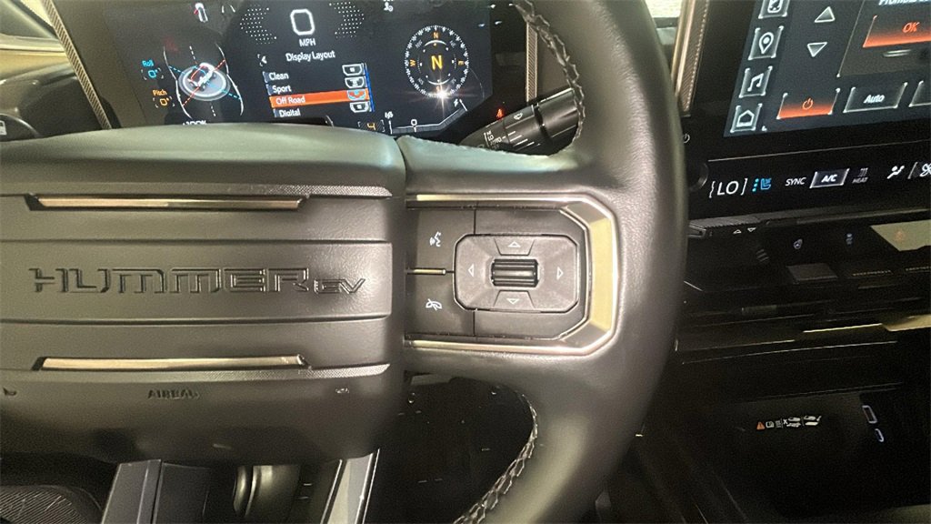 Used 2024 GMC Hummer EV 3X image 16