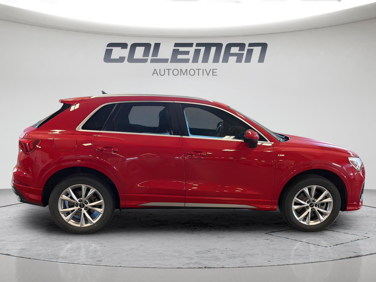Used 2023 Audi Q3 2.0T Premium Plus AWD/4WD image 6