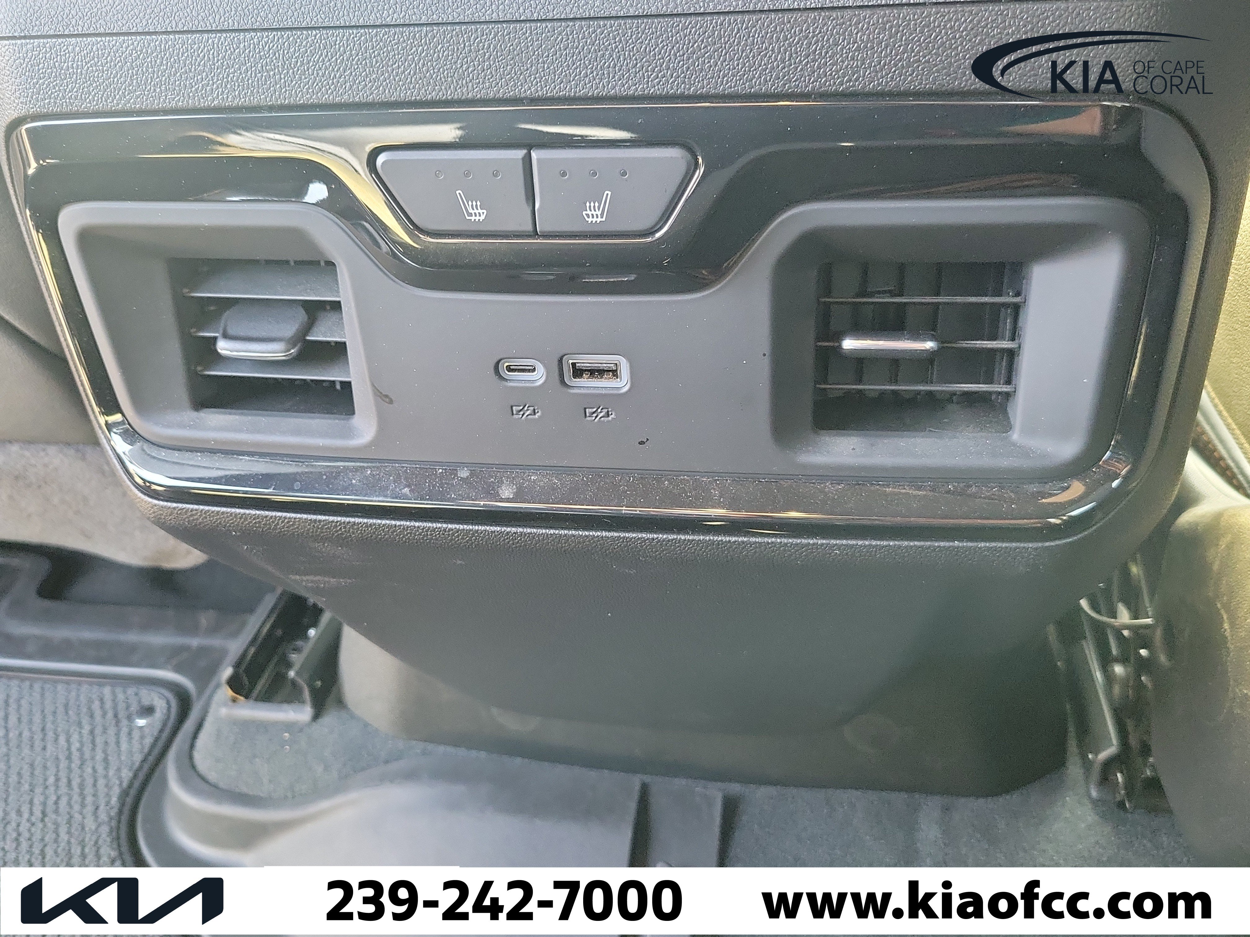 Used 2026 GMC Sierra 2500 AT4 AWD/4WD image 14