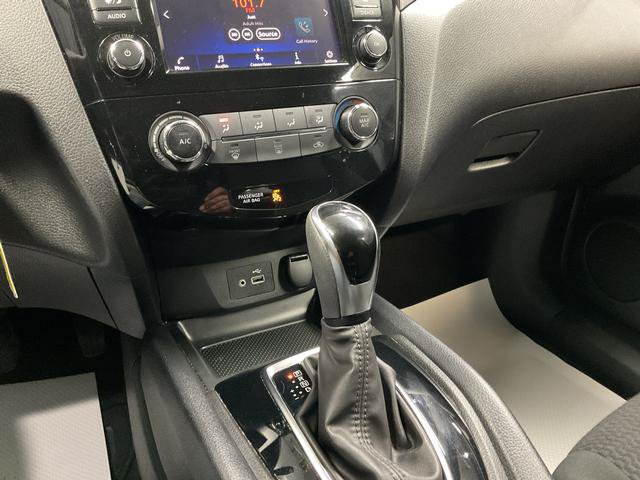 Used 2021 Nissan Rogue Sport S FWD image 15