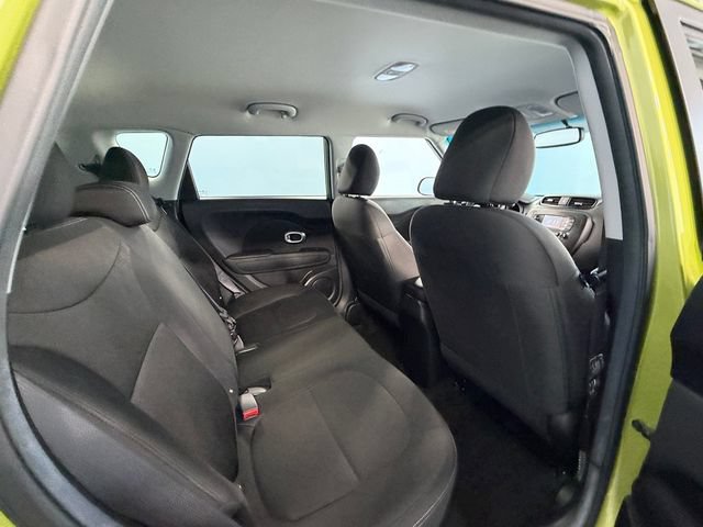 Used 2015 Kia Soul FWD image 14