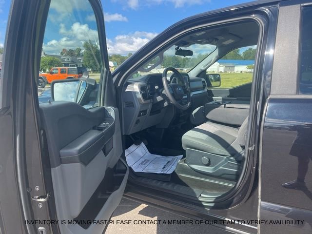 Used 2021 Ford F150 XLT w/ FX4 Off-Road Package image 12