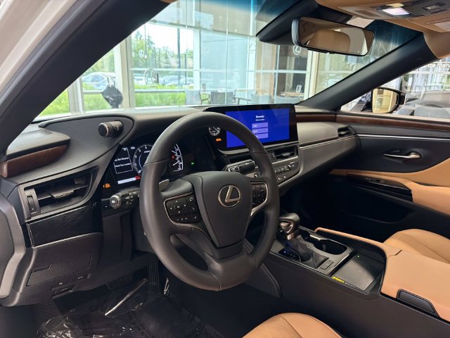 Certified 2024 Lexus ES 350 w/ Premium Package FWD image 18
