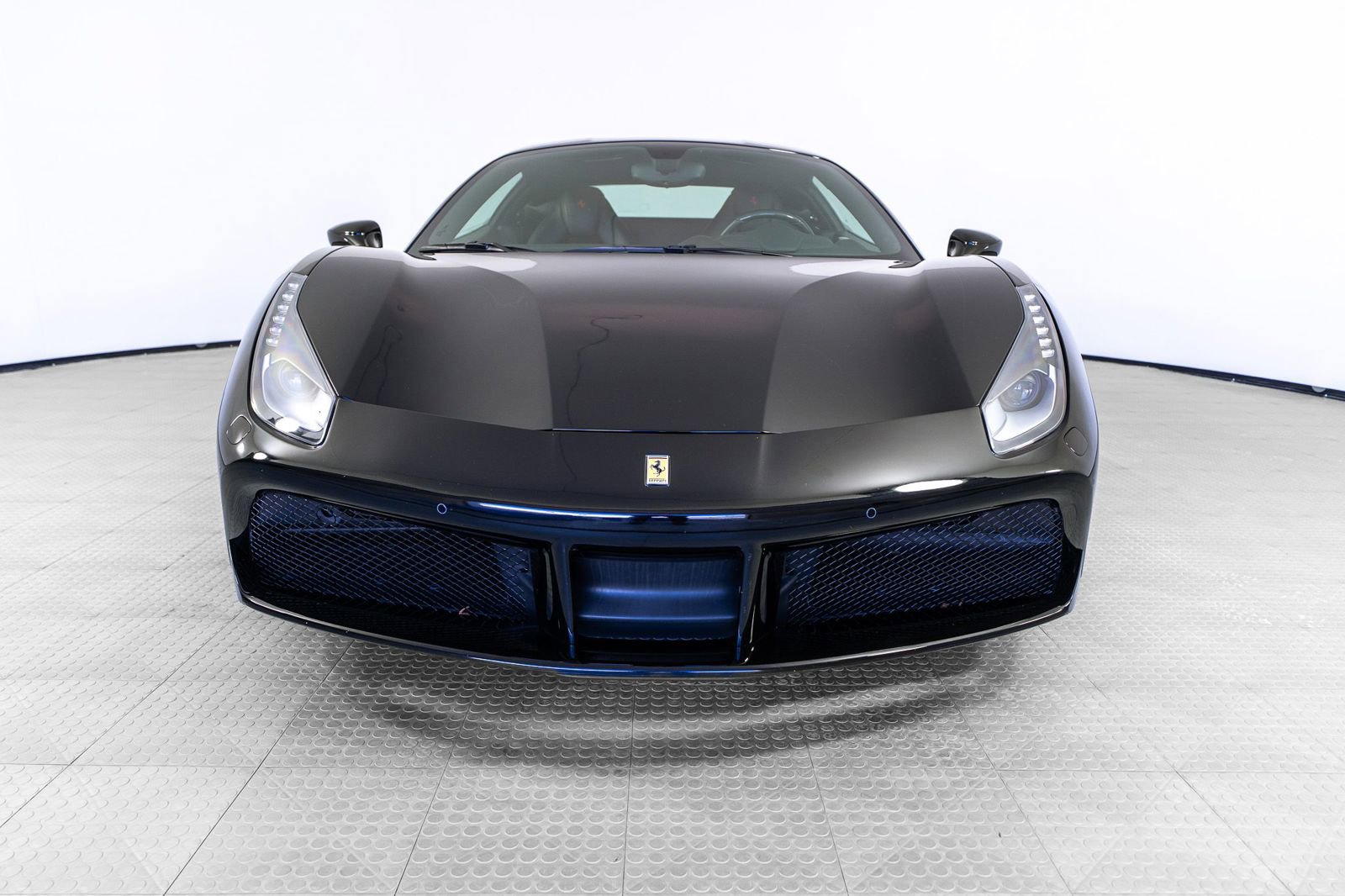 Certified 2019 Ferrari 488 GTB RWD image 13