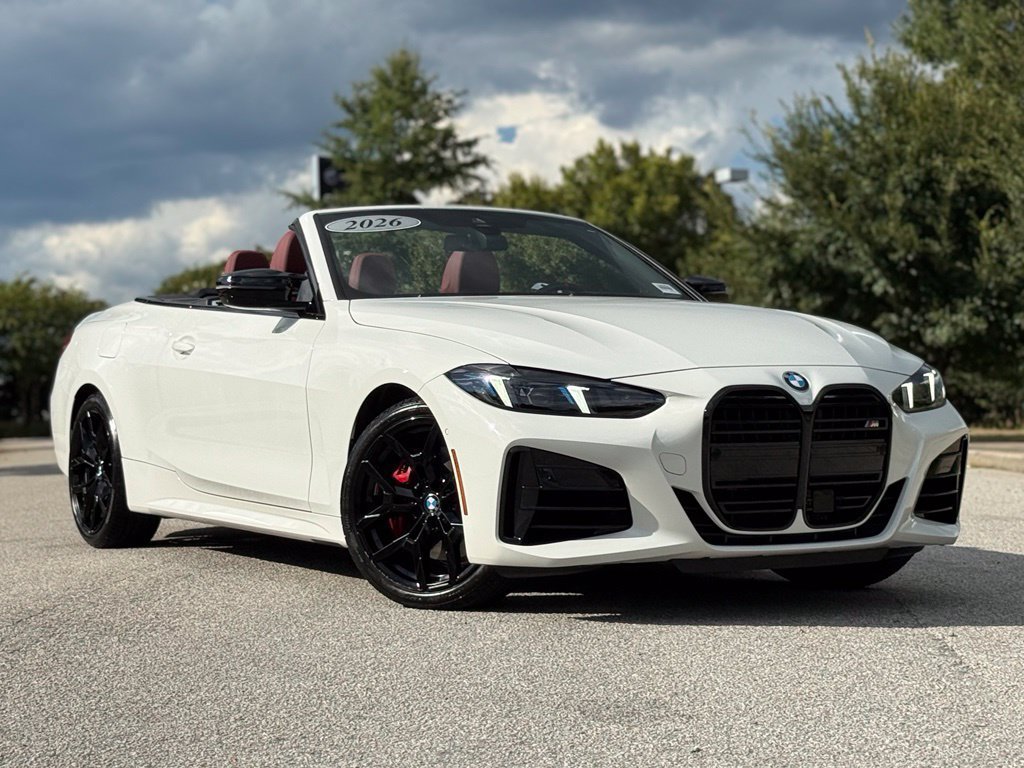 Used 2026 BMW M440i Convertible w/ Premium Package RWD image 2