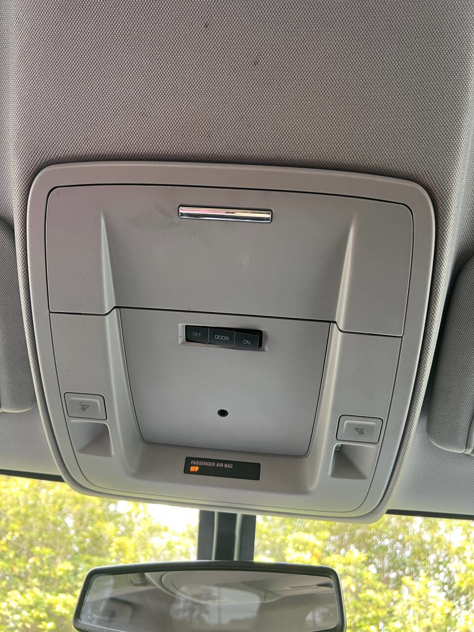 Used 2018 Chevrolet Silverado 1500 LT w/ All Star Edition image 28