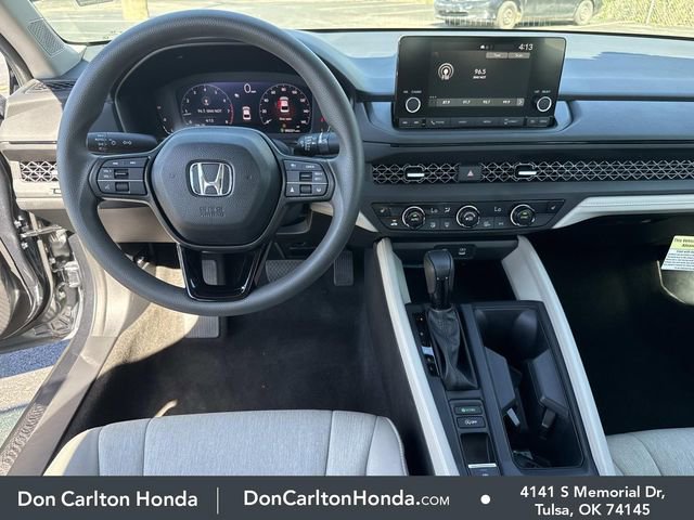 Used 2025 Honda Accord SE image 15