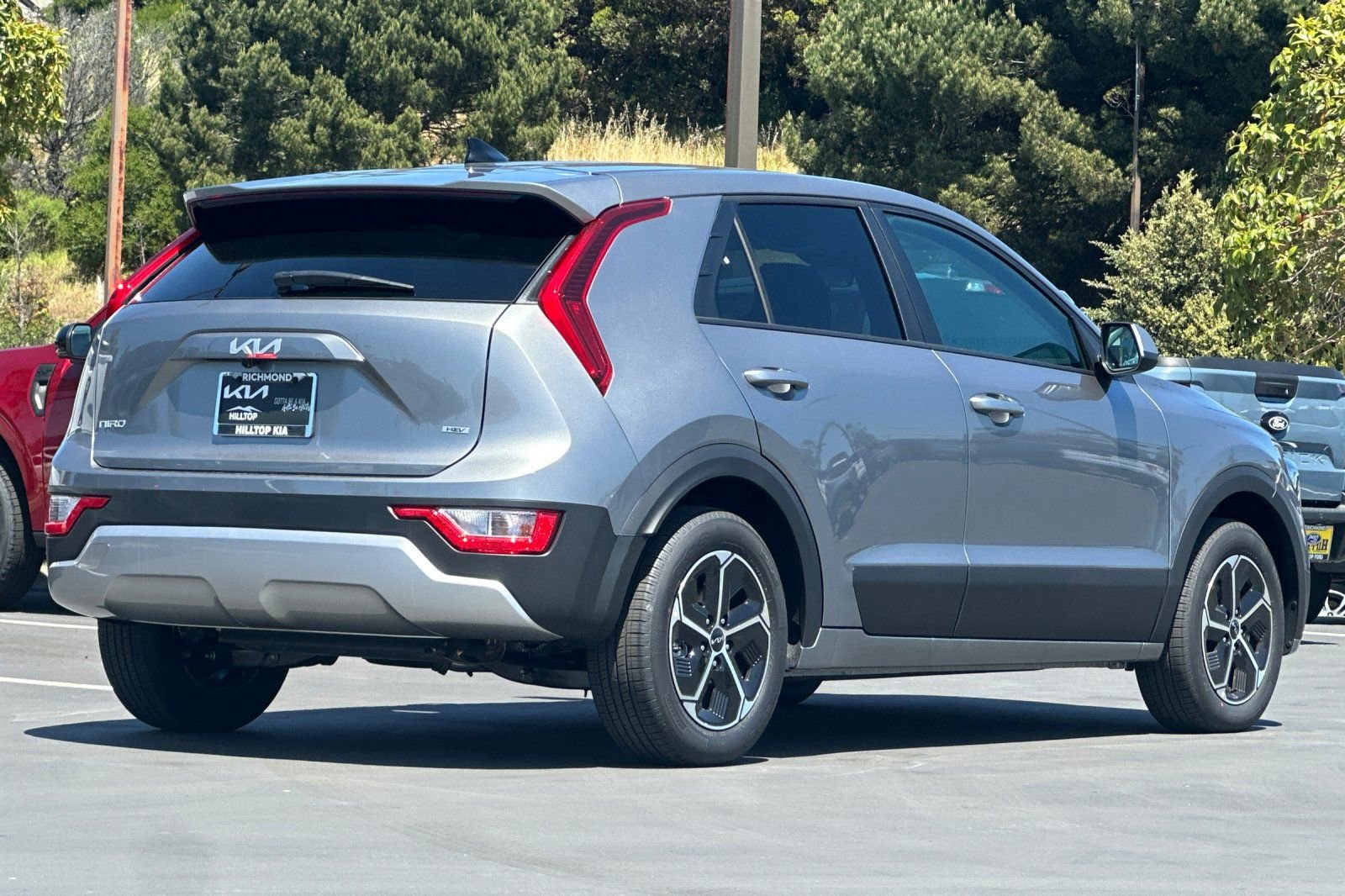 New 2026 Kia Niro LX image 4