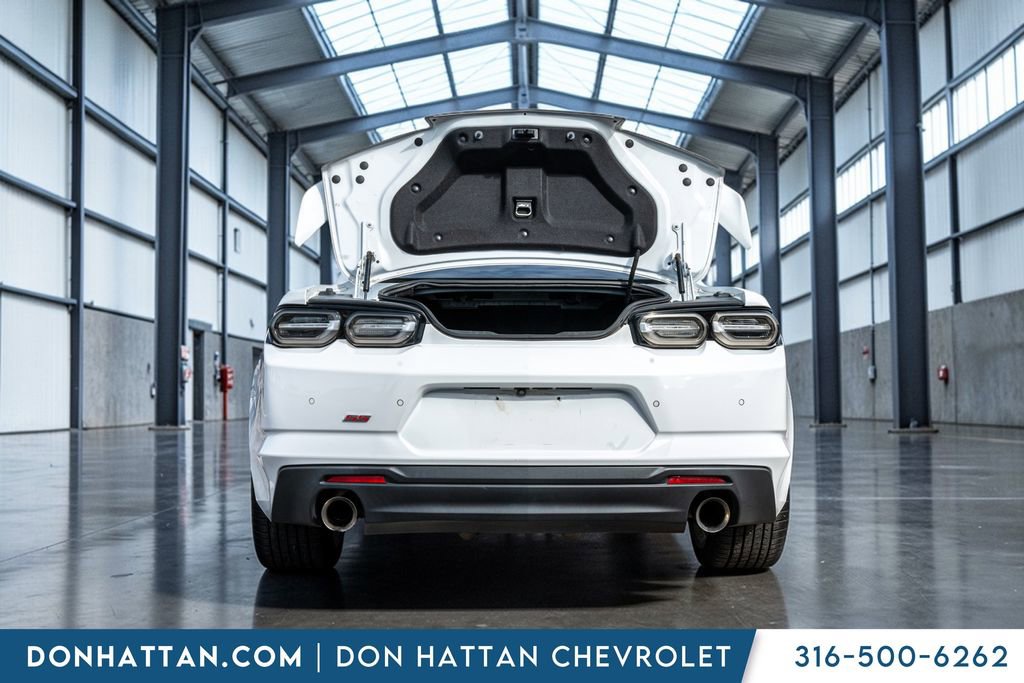 Used 2019 Chevrolet Camaro SS image 32