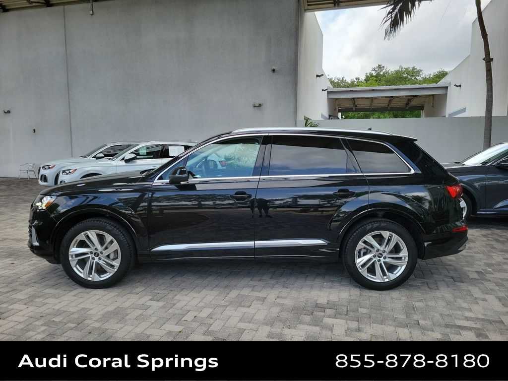 Certified 2023 Audi Q7 3.0T Premium w/ Convenience Package AWD/4WD image 11