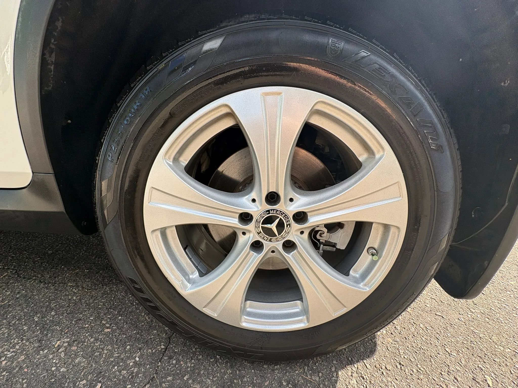 Used 2018 Mercedes-Benz GLC 300 4MATIC image 46
