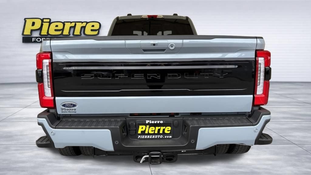 New 2026 Ford F450 Platinum w/ FX4 Off-Road Package AWD/4WD image 3