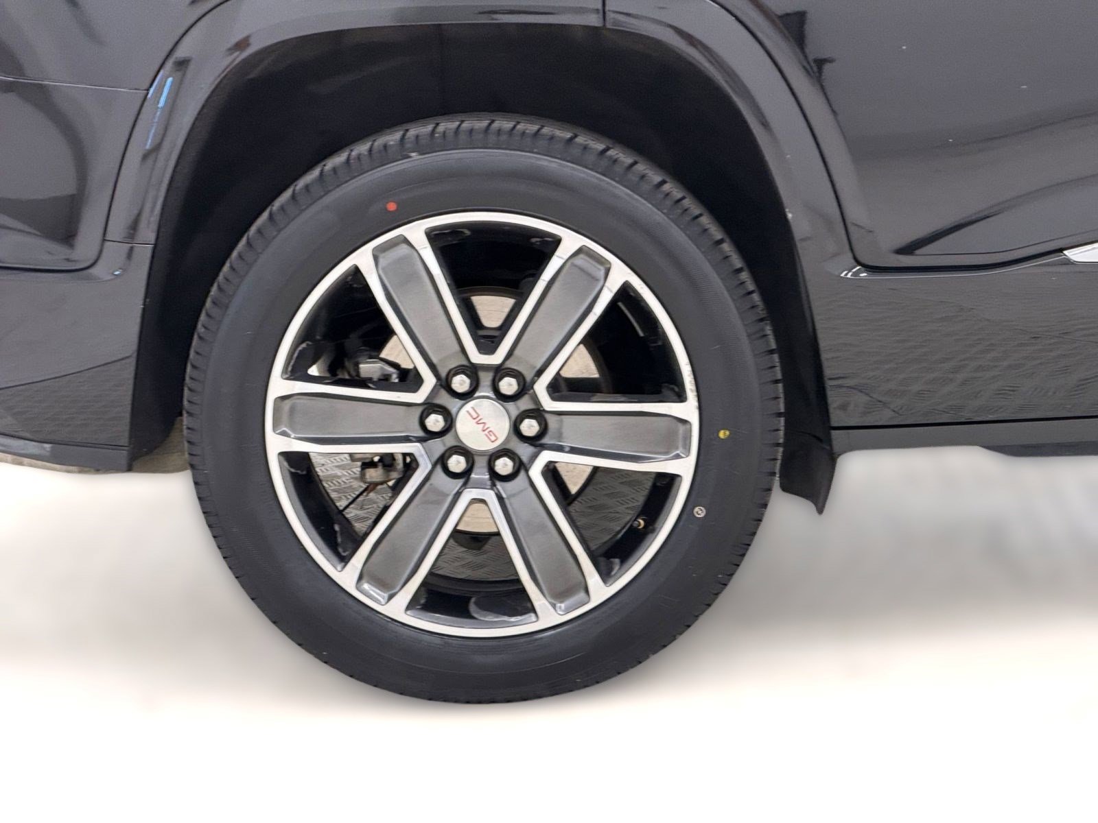 Used 2018 GMC Acadia Denali w/ Technology Package image 12