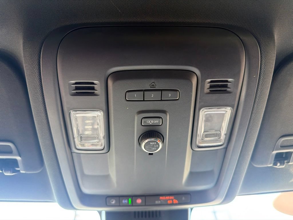 Used 2023 Chevrolet Tahoe LT RWD image 25