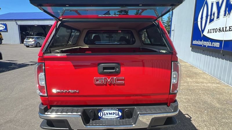 Used 2016 GMC Canyon W/T RWD image 12
