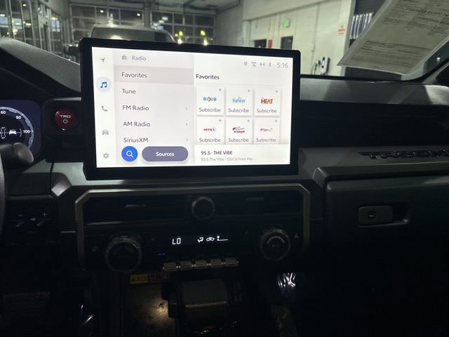 Used 2024 Toyota Tacoma TRD Off-Road w/ TRD Off Road Upgrade Package image 20