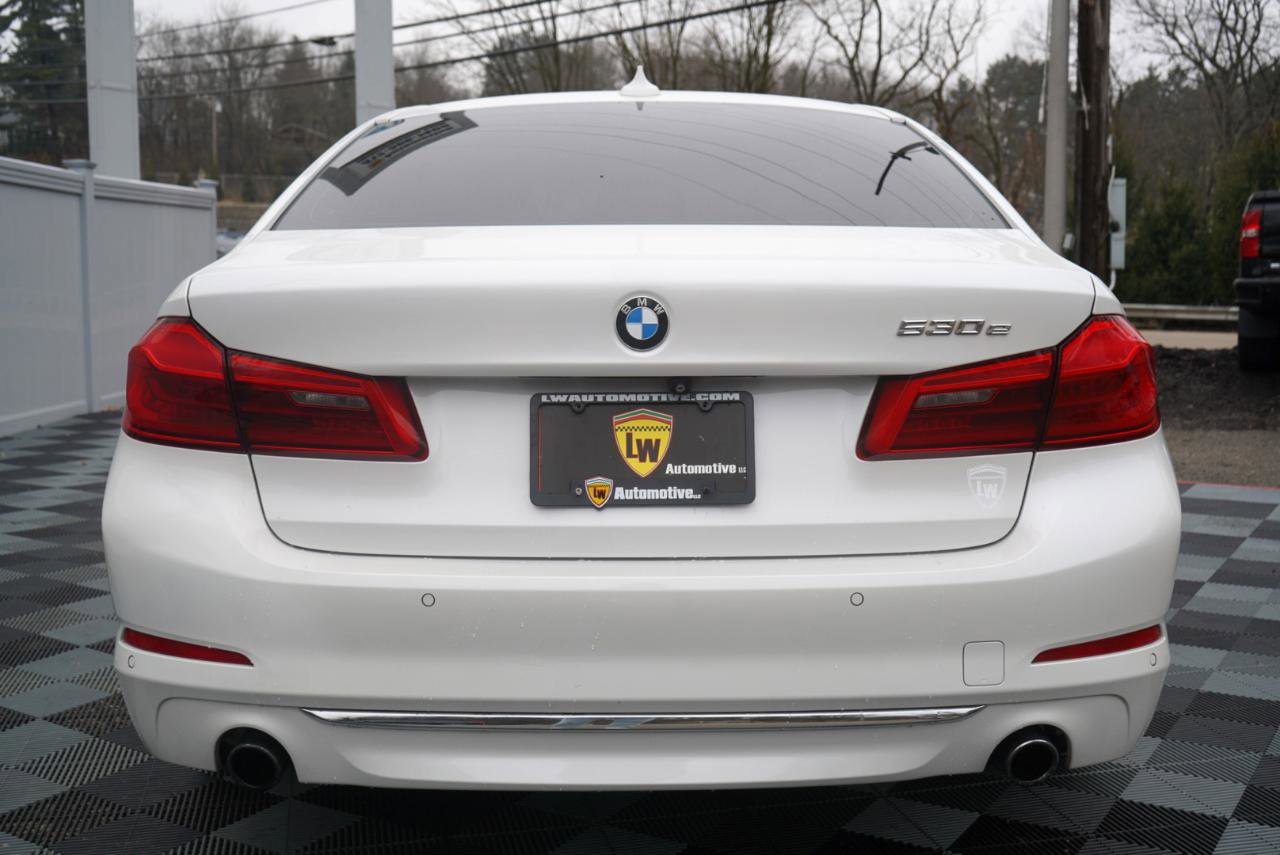 Used 2018 BMW 530e xDrive image 8