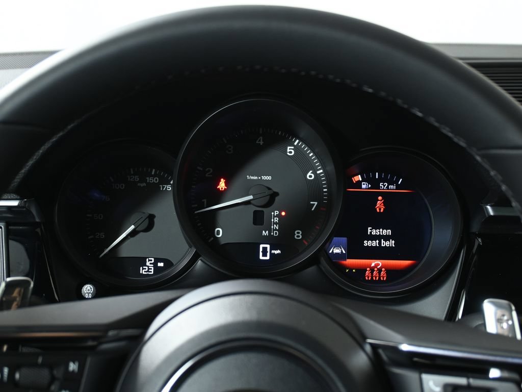 Used 2026 Porsche Macan AWD/4WD image 20