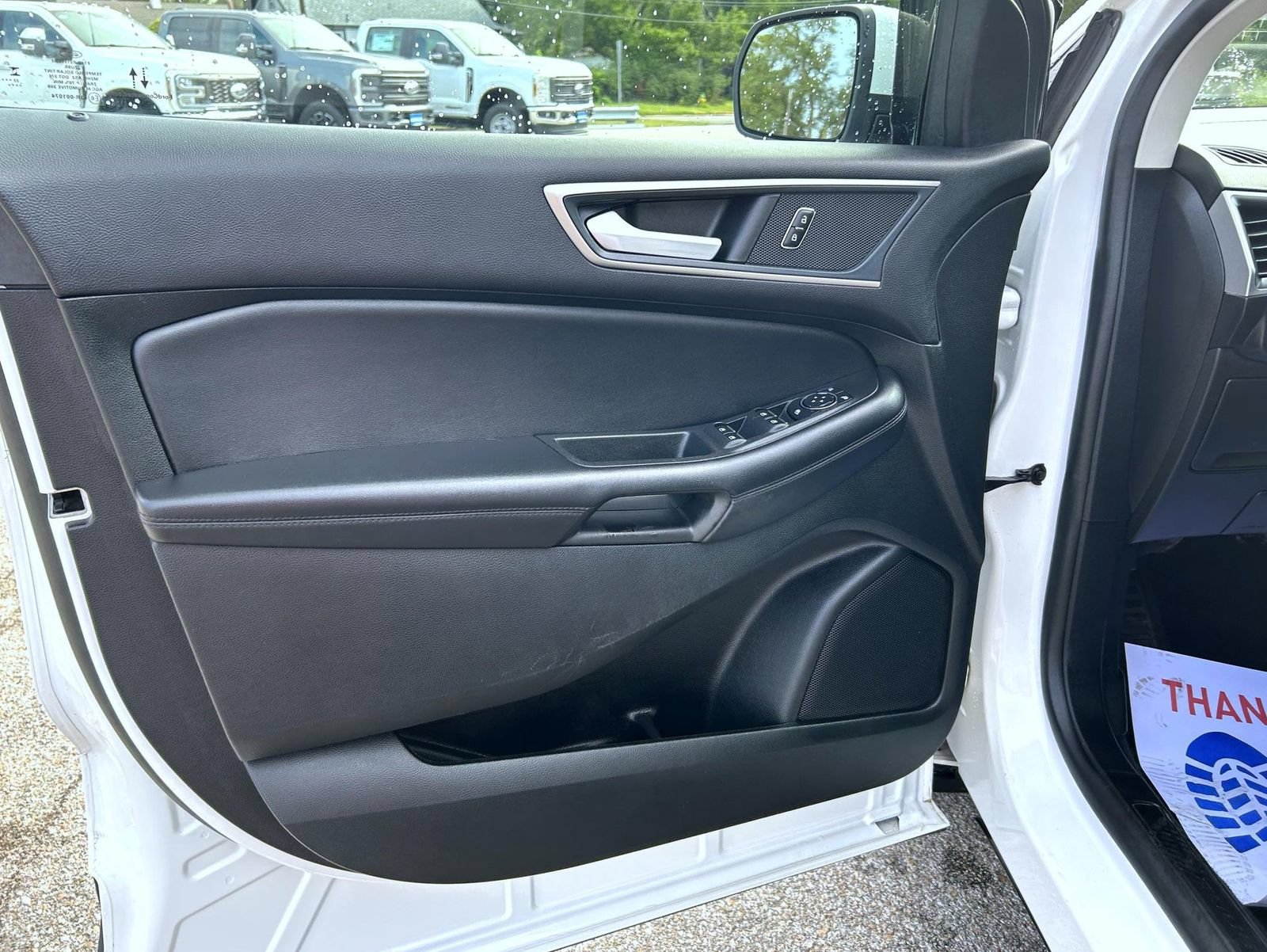 Used 2024 Ford Edge SEL w/ Convenience Package AWD/4WD image 9