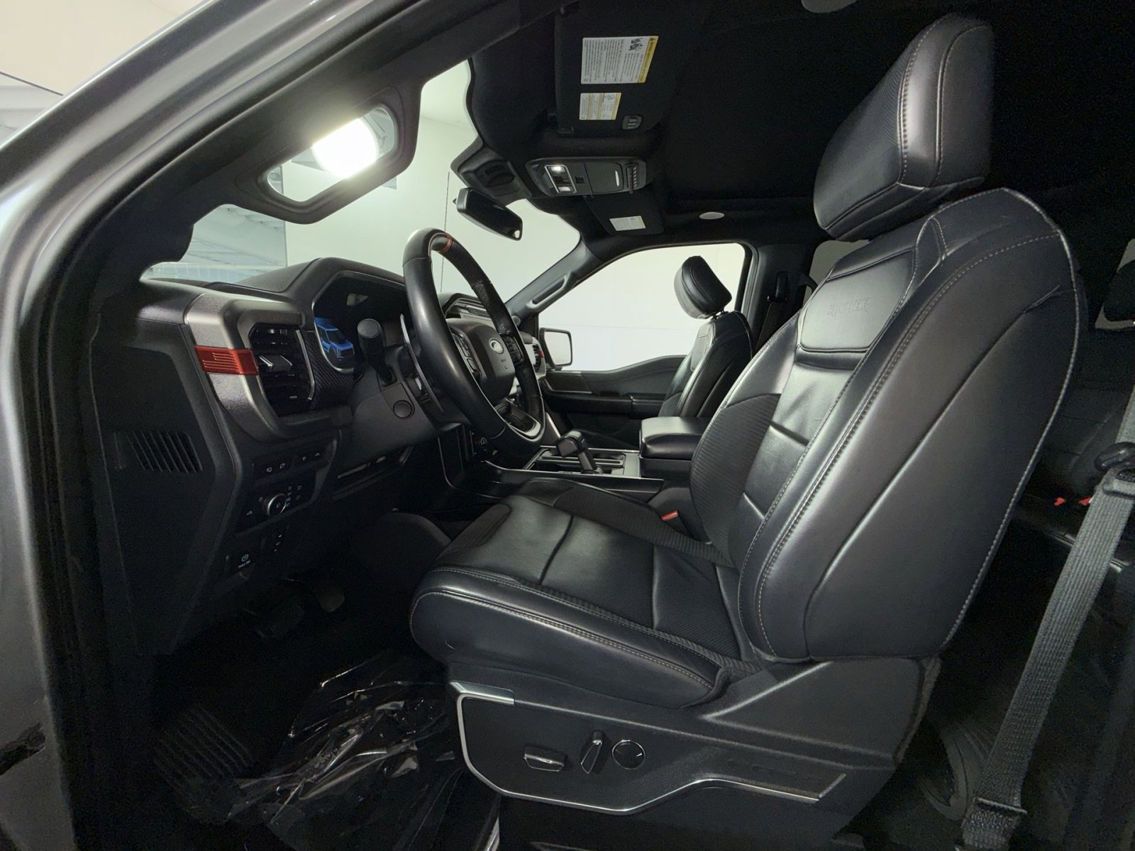 Used 2022 Ford F150 Raptor w/ Equipment Group 801A High AWD/4WD image 13