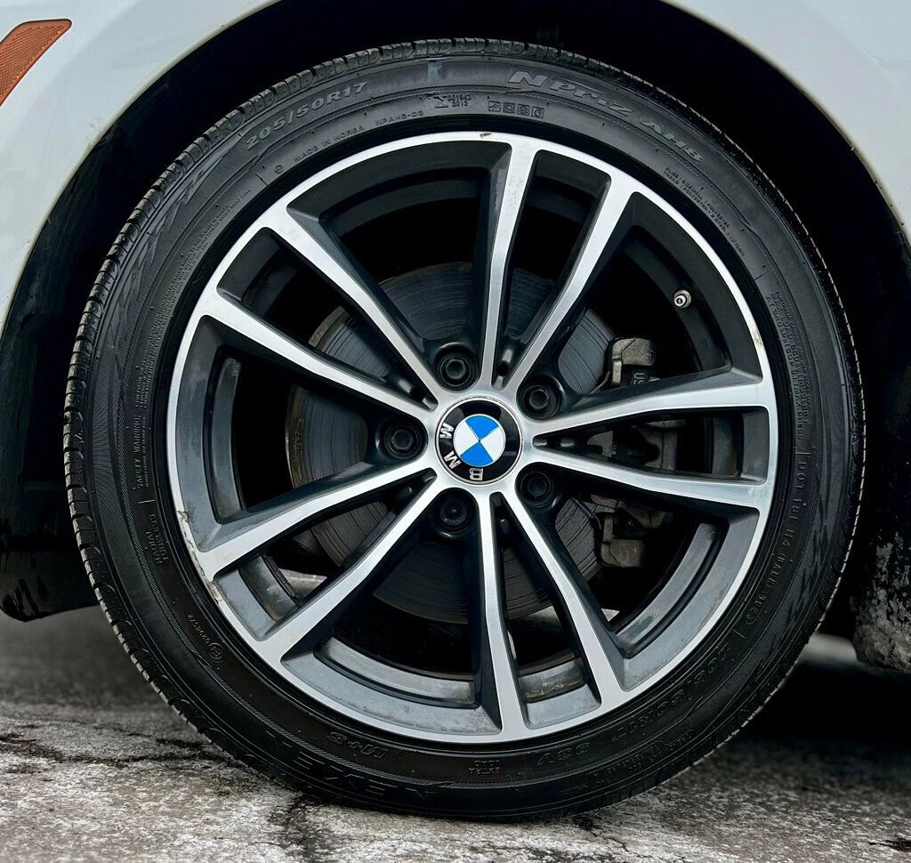 Used 2019 BMW 230i xDrive Convertible w/ Convenience Package image 31