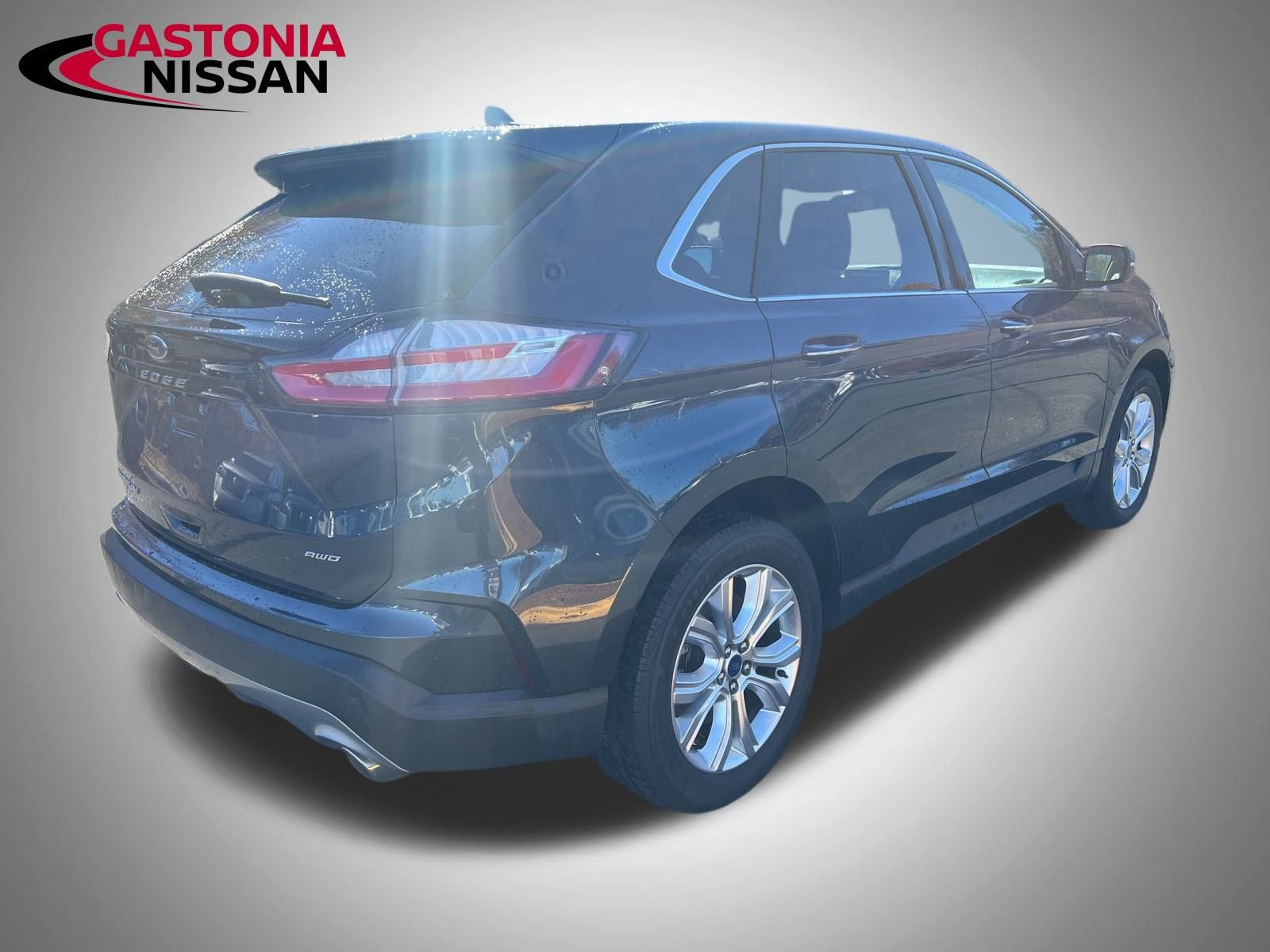 Used 2022 Ford Edge Titanium image 22