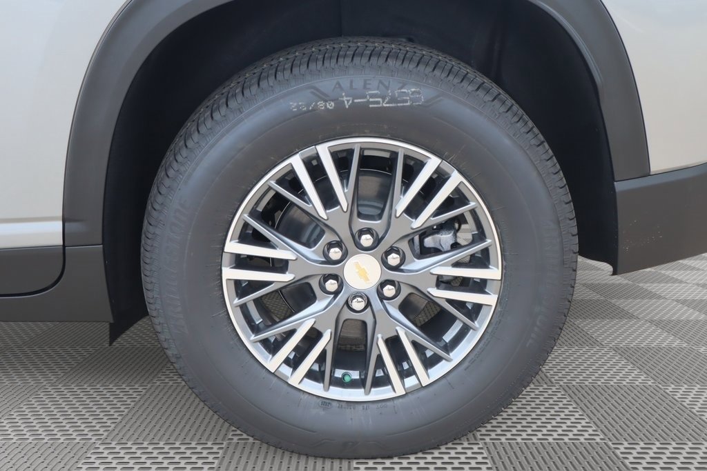 New 2026 Chevrolet Traverse LT w/ Driver Confidence Package image 18