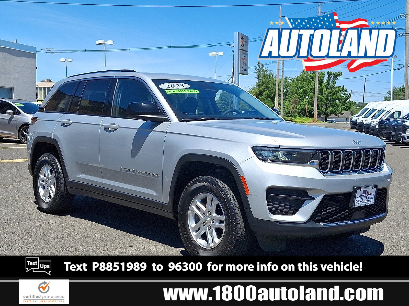 Used 2023 Jeep Grand Cherokee Laredo w/ Luxury Tech Group I