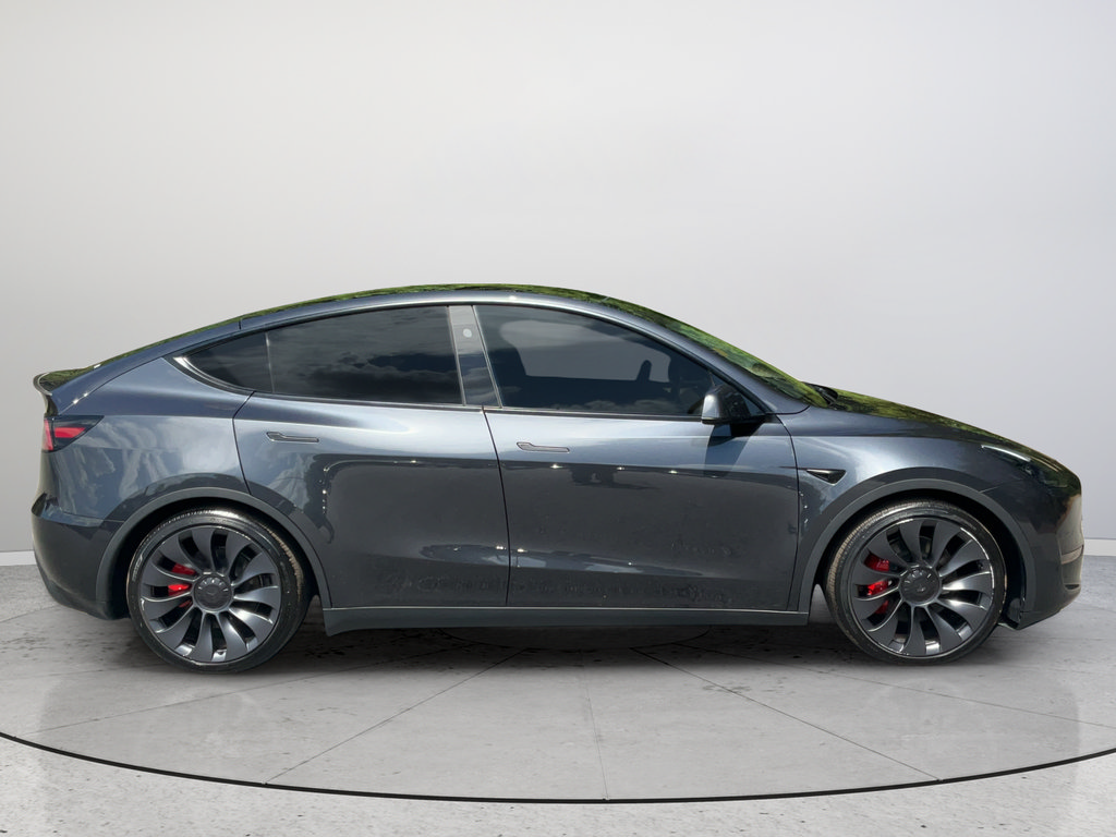Used 2025 Tesla Model Y Performance AWD/4WD image 11
