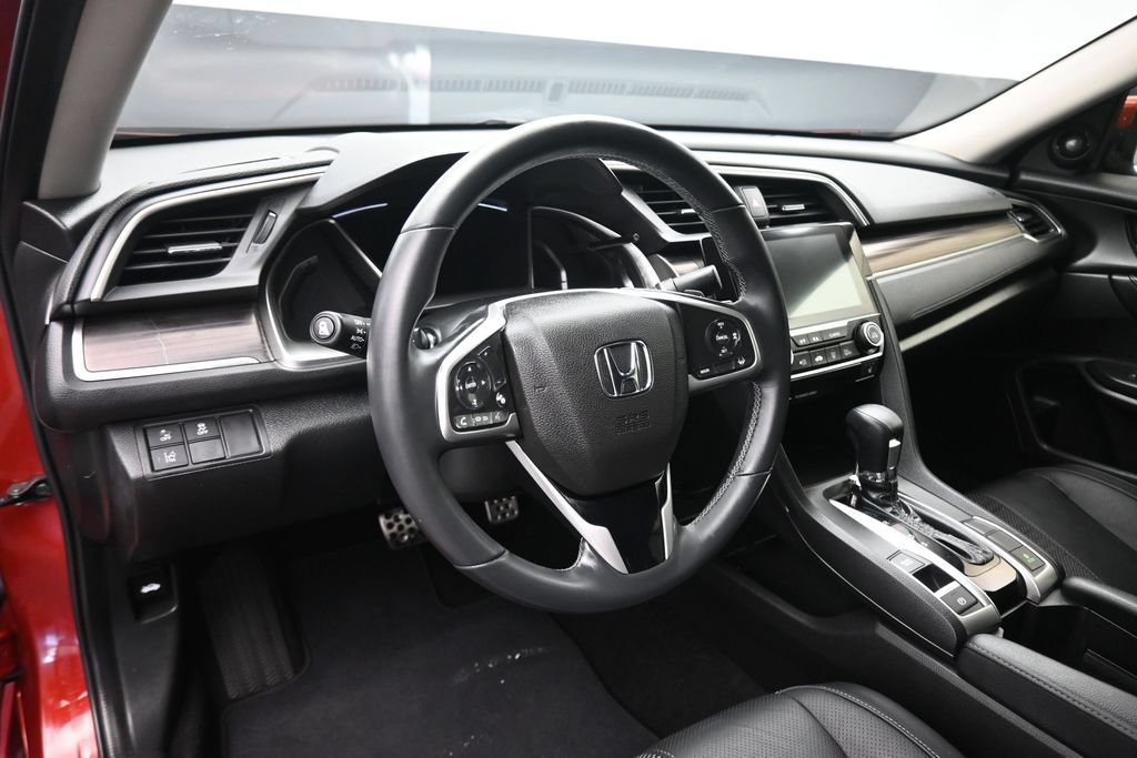 Used 2019 Honda Civic Touring image 14