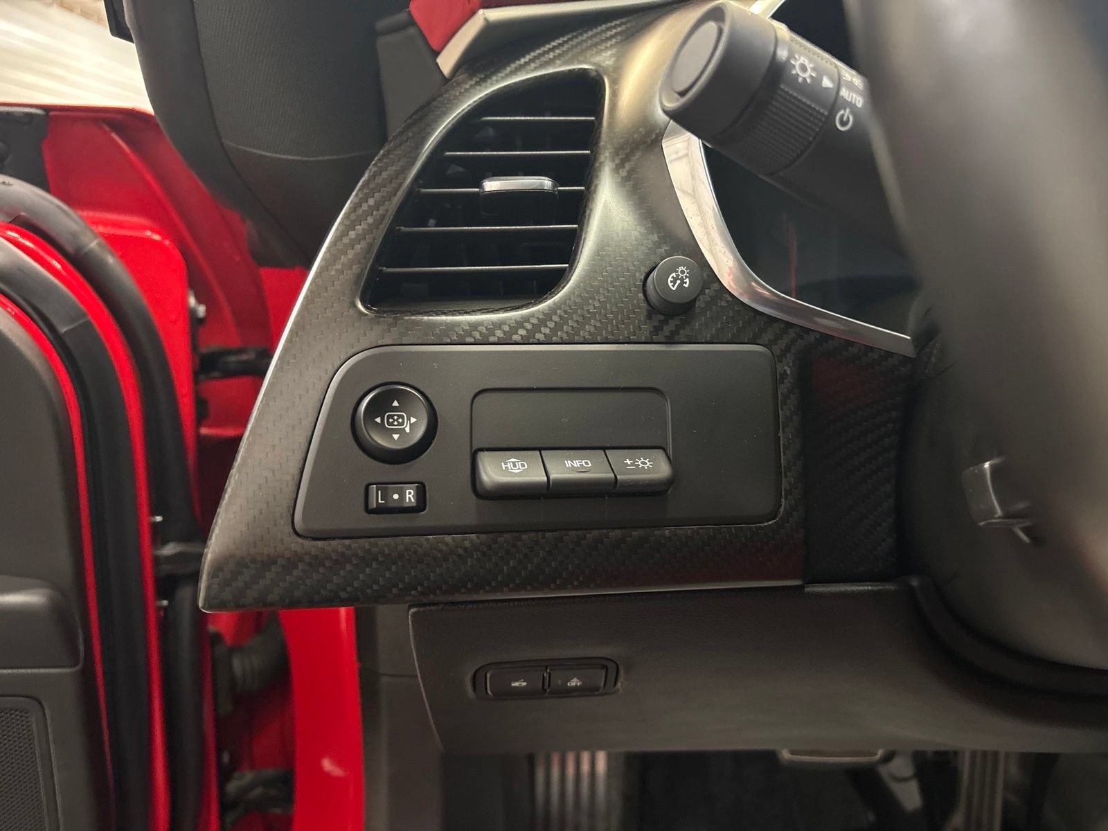 Used 2014 Chevrolet Corvette Stingray Coupe w/ 3LT Preferred Equipment Group RWD image 15