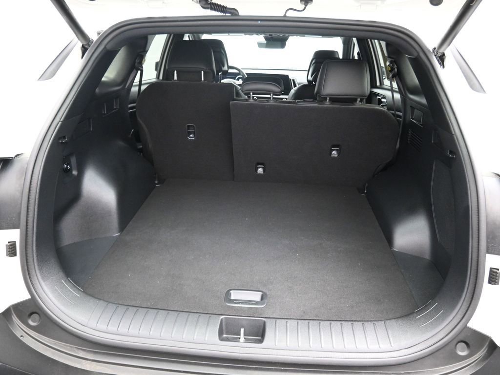 Certified 2025 Kia Sportage X-Line Prestige image 10