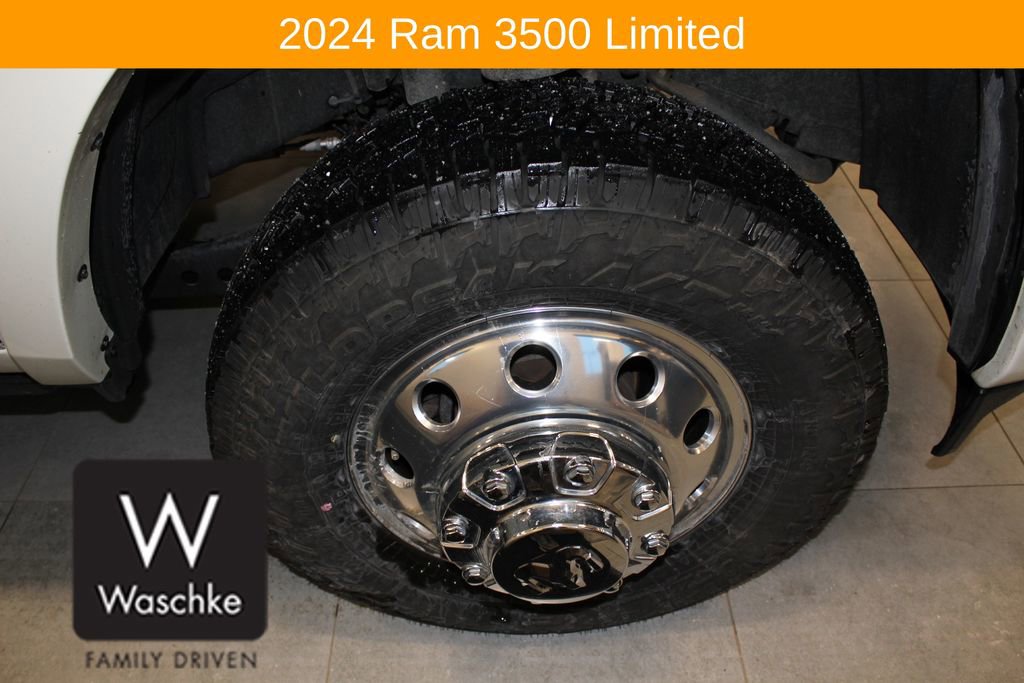 Used 2024 RAM 3500 Limited image 15