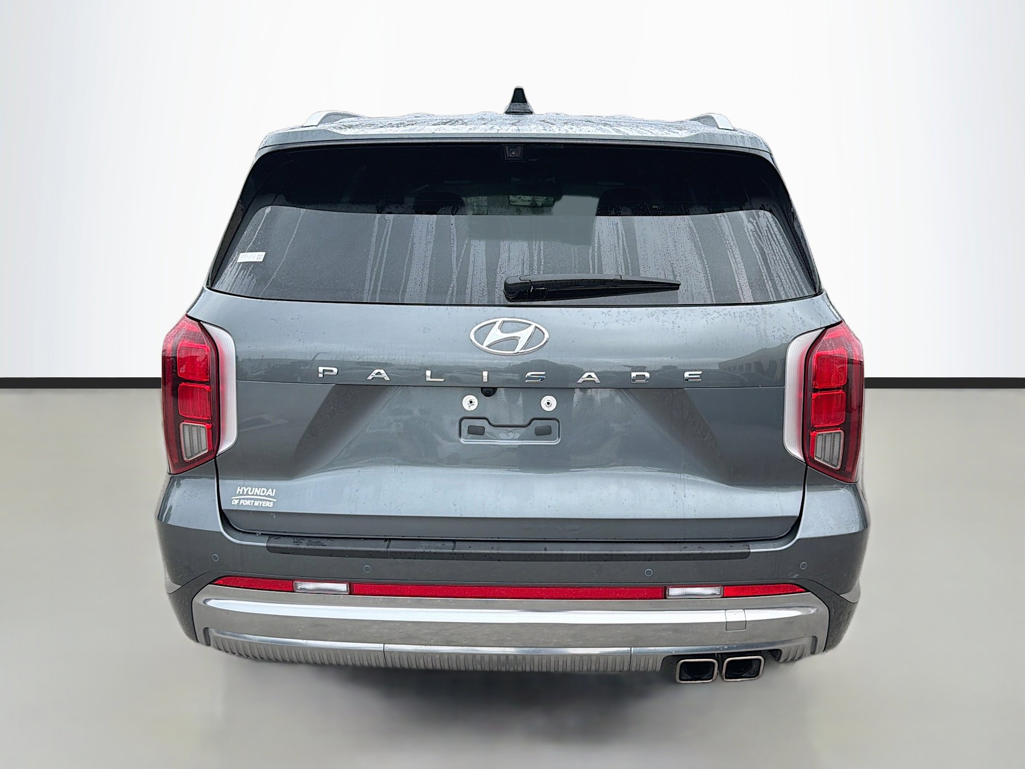 Used 2024 Hyundai Palisade Calligraphy image 4