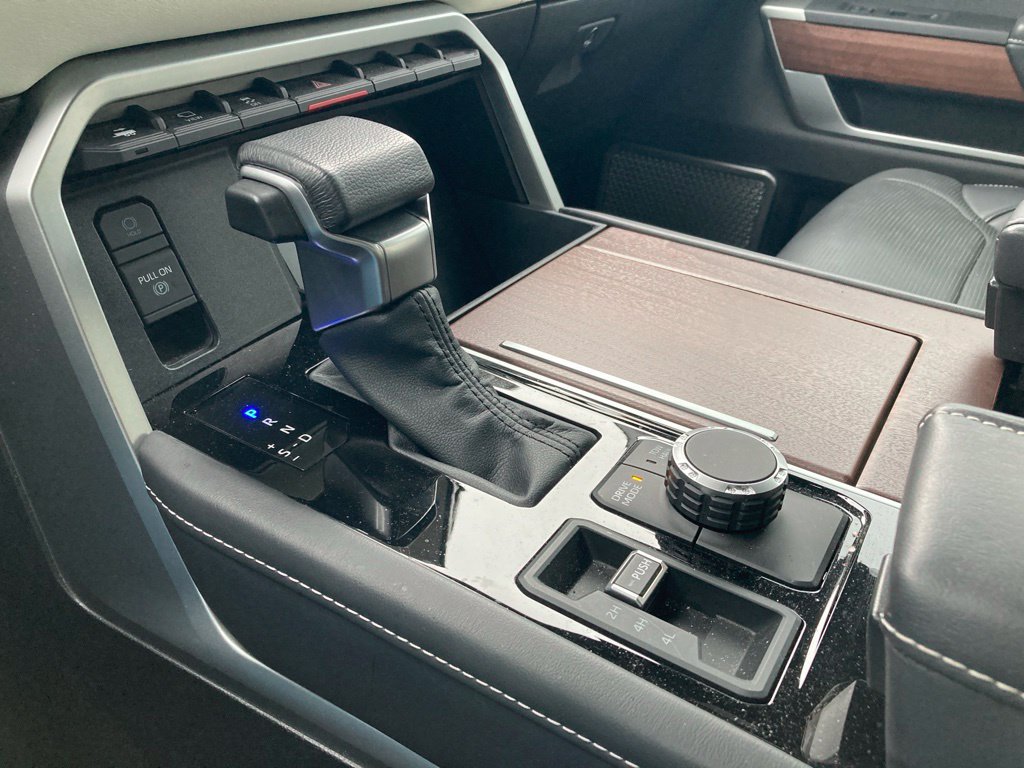 Certified 2025 Toyota Sequoia Capstone AWD/4WD image 27