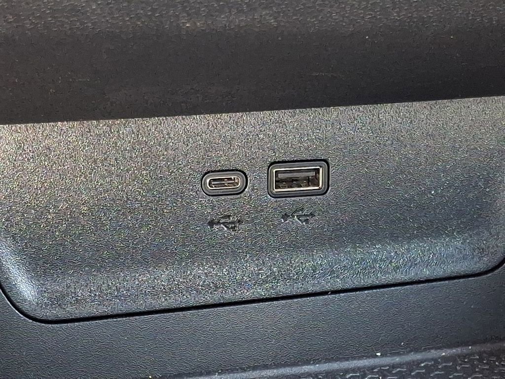 New 2026 Chevrolet Equinox LT w/ Midnight Edition image 17