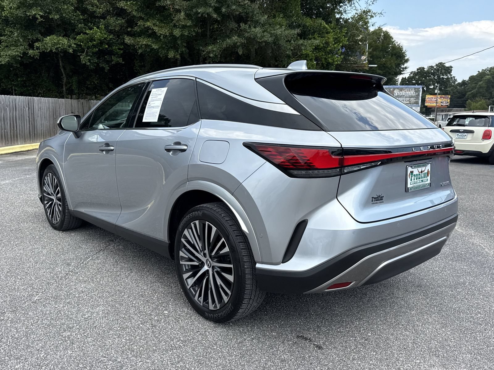 Used 2024 Lexus RX 350 Premium Plus w/ Convenience Package FWD image 3