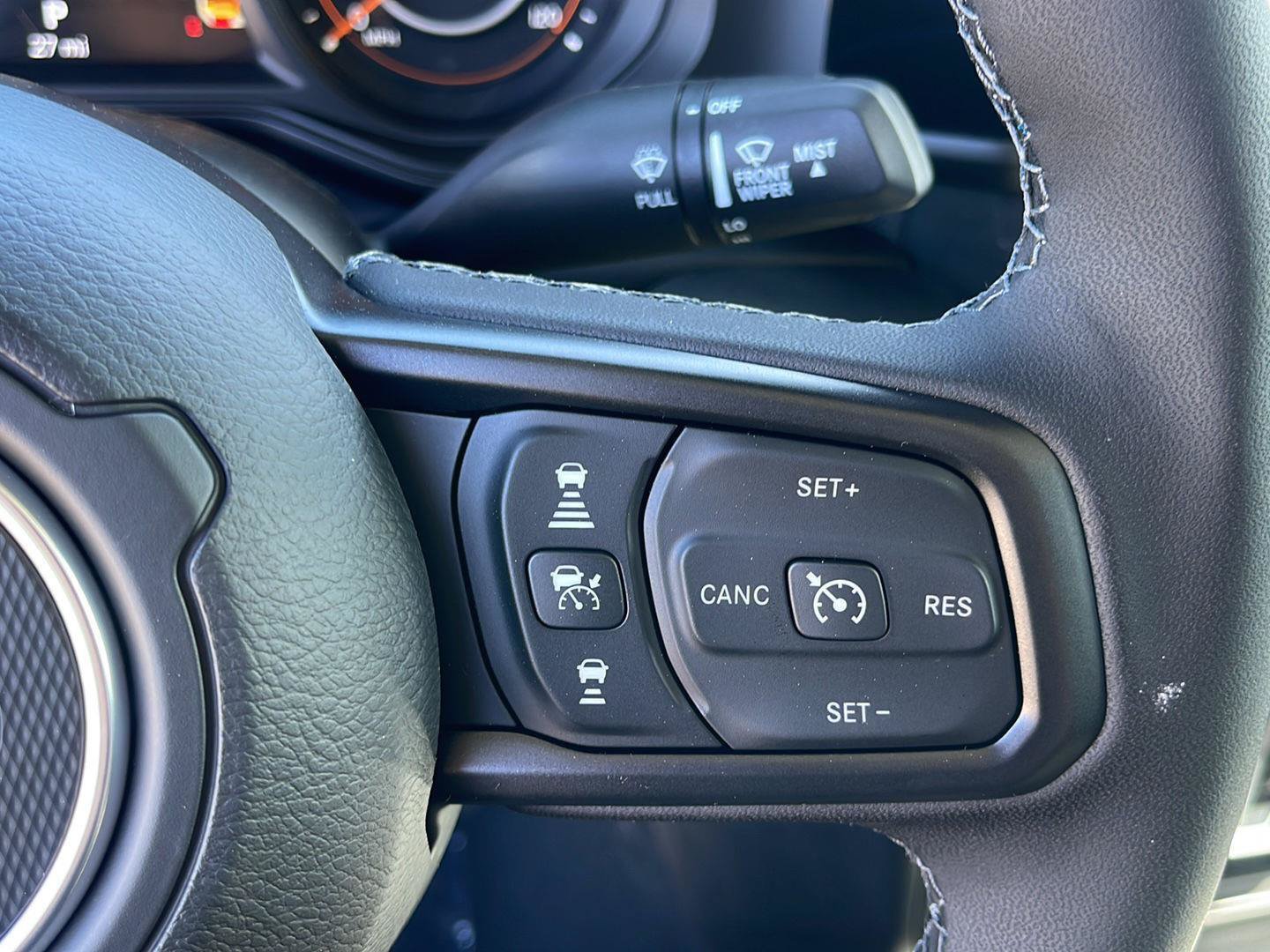 New 2026 Jeep Gladiator Sport AWD/4WD image 16