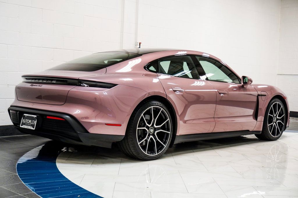 Used 2023 Porsche Taycan 4S w/ Premium Package image 6