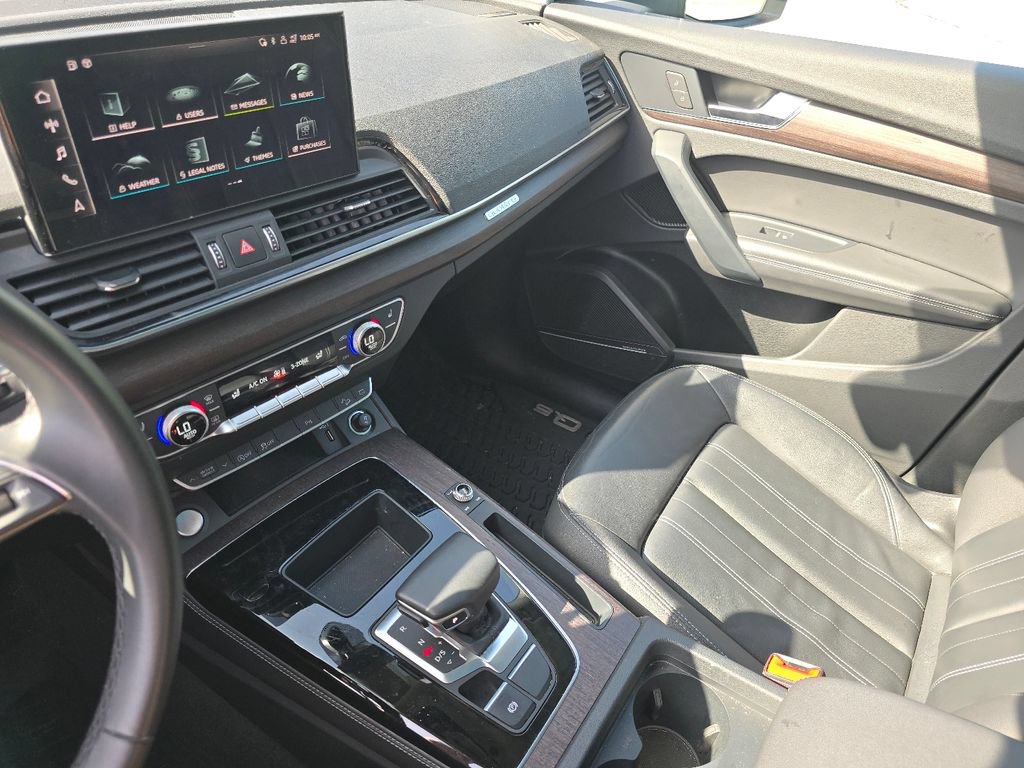 Used 2023 Audi Q5 2.0T Premium Plus w/ Premium Plus Package AWD/4WD image 30