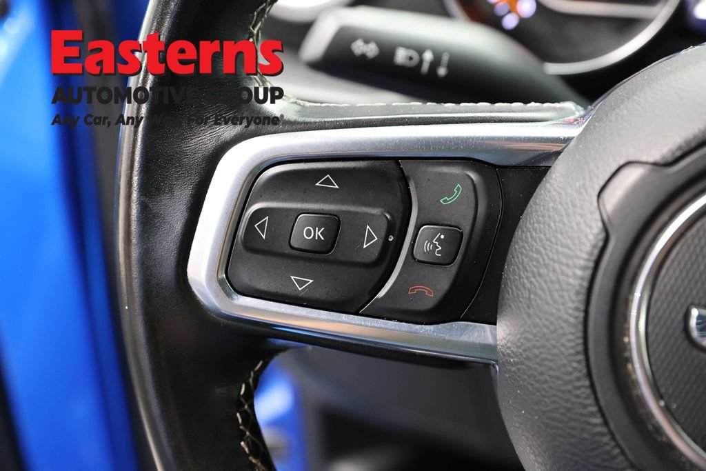 Used 2021 Jeep Gladiator Overland AWD/4WD image 13
