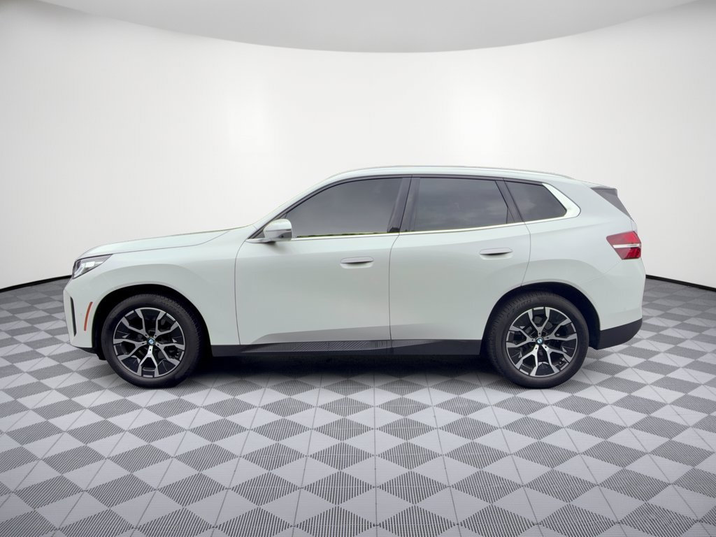 Used 2026 BMW X3 xDrive30i w/ Premium Package AWD/4WD image 2