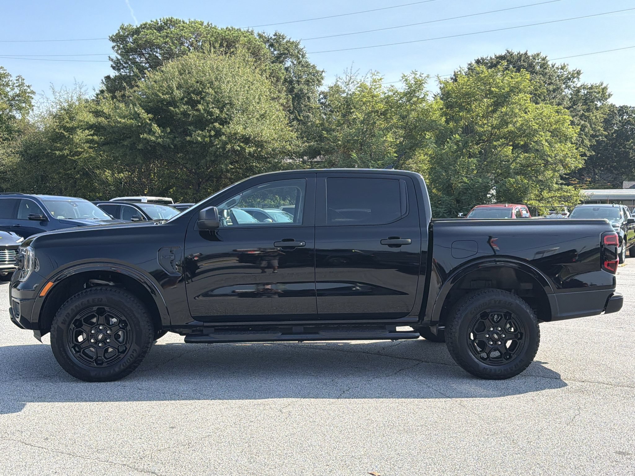 Used 2025 Ford Ranger XLT w/ Equipment Group 301A High RWD image 17