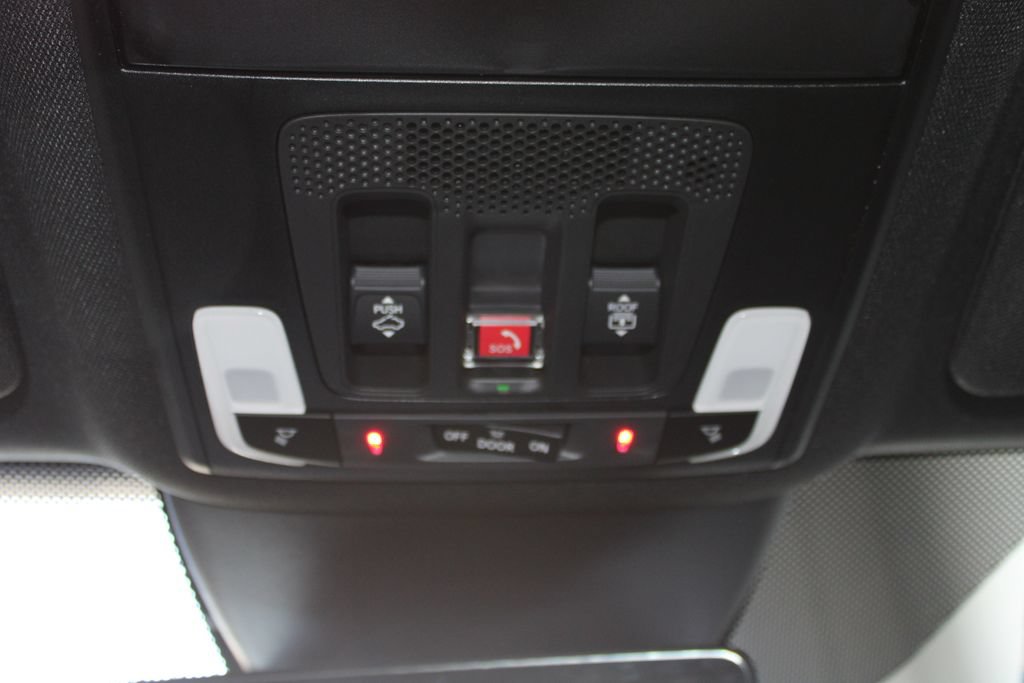 New 2026 Honda Pilot Black Edition image 31