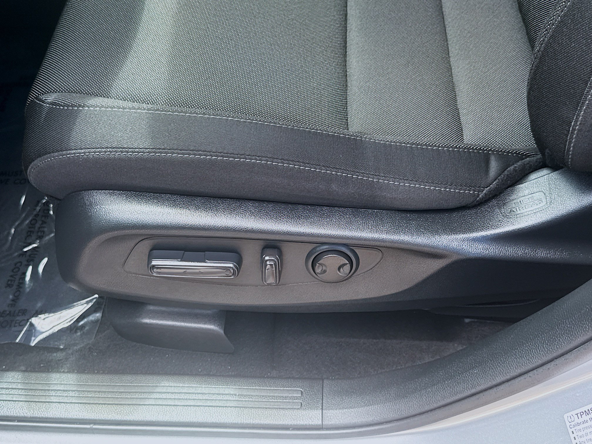 Used 2024 Honda CR-V EX image 17