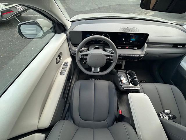 New 2025 Hyundai Ioniq 5 SEL image 26