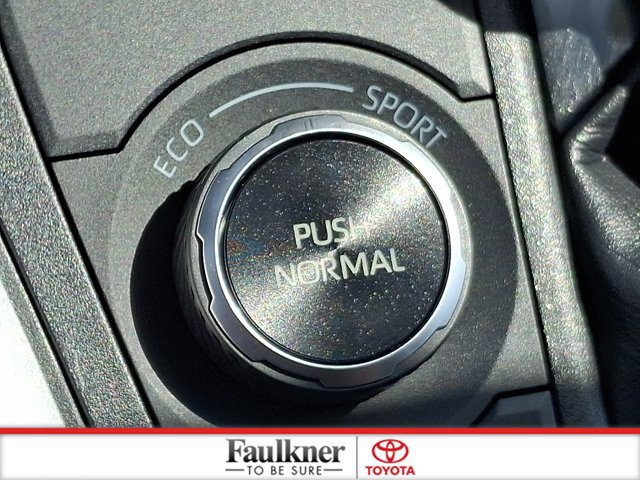 Certified 2025 Toyota RAV4 XLE AWD/4WD image 23