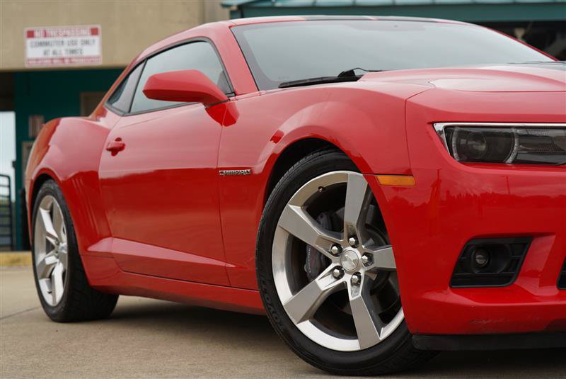 Used 2015 Chevrolet Camaro SS w/ RS Package RWD image 14