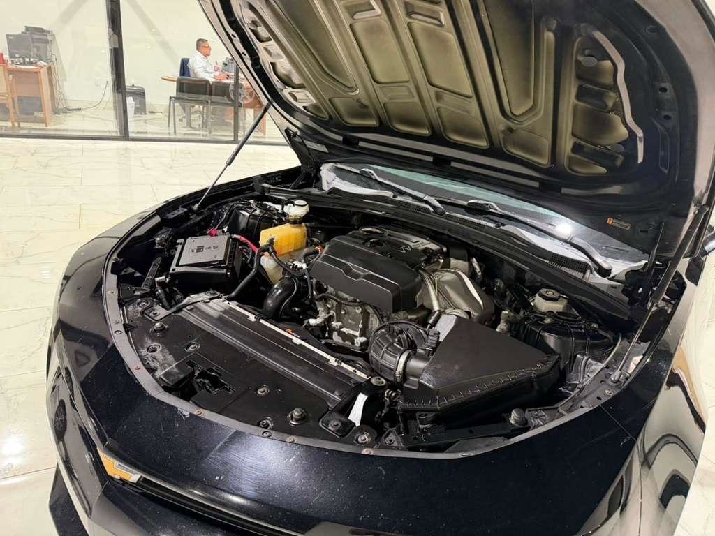 Used 2018 Chevrolet Camaro LS image 5