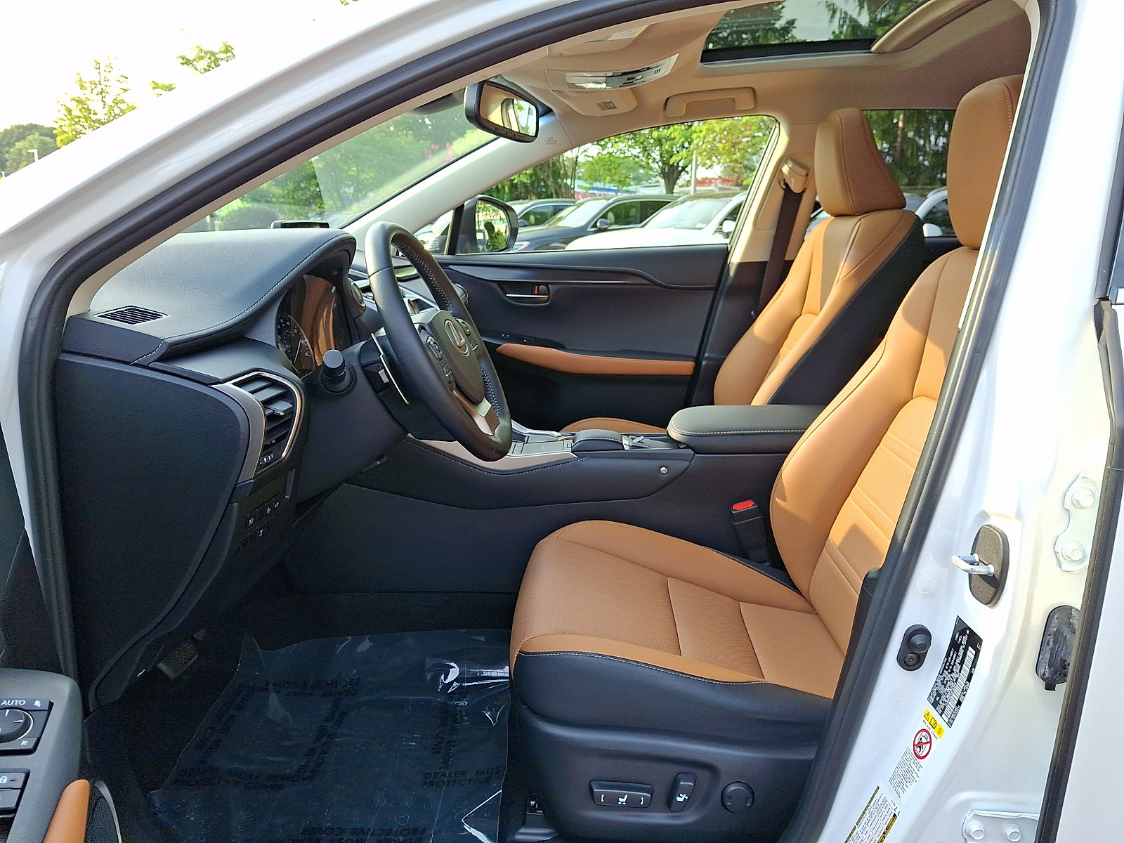 Used 2018 Lexus NX 300 AWD w/ Comfort Package image 13